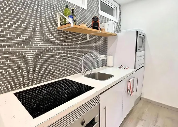 Excellent Location Centro Historico 2 Bed Flat